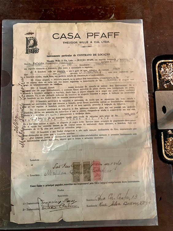 Certificado original da máquina de costura, de 1932.